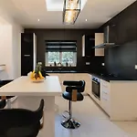 G-Ammos 5 Star Villa By Elite