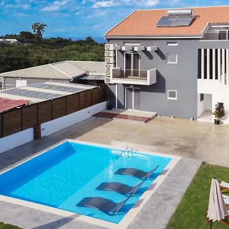 Apartamento G-ammos 5 Star By Elite