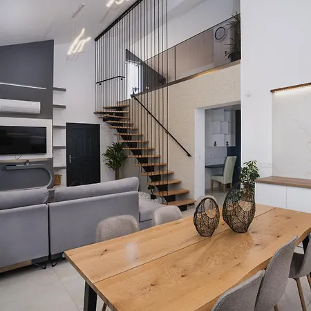 Apartamento G-ammos 5 Star By Elite *